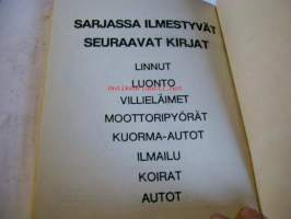 valokeilassa villieläimet värityskirja satukustannus 188