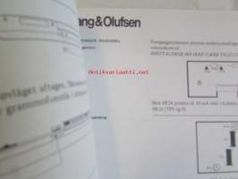 Bang &amp; Olufsen Beocenter 3300 -Huolto-ohjekirja, katso tarkemmat tyyppimerkinnät kuvista