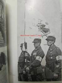 Vapautemme vartiossa. Kuvateos suojeluskuntajärjestöstä 1917-44 -National Guard in pictures
