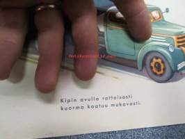 Auto - Kuva-Kirja Oy:n 1950-luvun todella nostalginen autoaiheinen kirja eri malleineen ja loruineen