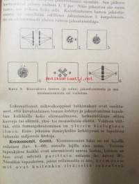 Yleisbiologia 215 kuvaa -Oppikoulujen yläluokkia varten