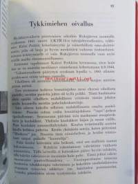 Tykkimies 1963. Suomen kenttätykistön säätiön vuosikirja N:o 6, 90 kuvaa