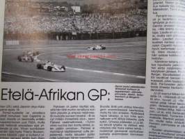 Vauhdin Maailma 1992 nr 4 -mm. VM maistelee Juha Kankusen Monte Lancia Martin Holmes pääsi maiskuttamaan, Formula 1 GP:t Kyalami ja Mexico, F1 Kuskien kypärät,