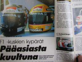 Vauhdin Maailma 1992 nr 4 -mm. VM maistelee Juha Kankusen Monte Lancia Martin Holmes pääsi maiskuttamaan, Formula 1 GP:t Kyalami ja Mexico, F1 Kuskien kypärät,