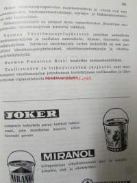 Nykyajan reservin upseeri ja aliupseeri.