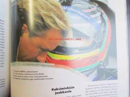 Ruutulippu Moottoriurheilun 2000