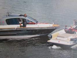 Mobilisti 2012 nr 8 -Lehti vanhojen autojen harrastajille, sisällysluettelo löytyy kuvista.