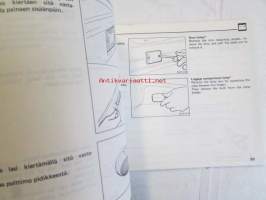 Mitsubishi Tredia Omistajan käsikirja - Owner&#039;s handbook