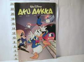 aku ankka 2005  nr 16