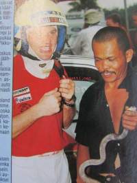 Vauhdin Maailma 1997 nr 10 -mm. Formula 1 Italia &amp; Itävalta, Rata-SM Alastaro, FK.MM, Historic Grand Race, Ralli-MM Indonesia, Ralli-SM Yyteri, Ralli-SM nuoret &amp;