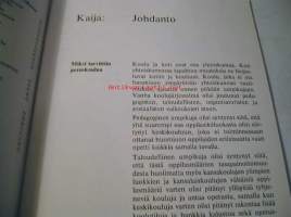 koulu alkaa kirja vanhemmille