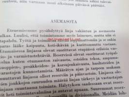 Kohtalojen tie (...teoksen tarkoituksena on palauttaa mieliin se tie, jonka pääasiassa Hyvinkään miehistä kokoonpannut joukko-osastot joutuivat kulkemaan....)