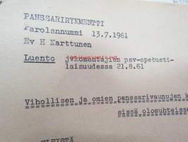 Erä korkeamman sotilaskoulutuksen harjoitustöitä ja luentoja yms.