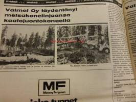 Koneviesti 1972 / 9.26.4.1972 -sis. mm. seur. artikkelit / kuvia. Kärpät kestotestissä.Traktorin perävaunuja.Poromies Paadar ja porot.Pyörätraktorin