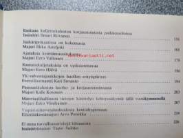 Huoltopäällikkö 1986-1990 Huoltoupseeriyhdistyksen 60-vuotisjuhlajulkaisu