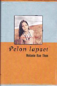 Pelon lapset, 2002. Marie on intiaaniperheensä kuohunnan mykkä todistaja, ainoa, jolla on rohkeutta kertoa sisarensa vaarallisten lasten Flintin ja Cecilen tarina.