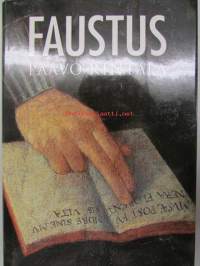 Faustus kauneuden attribuutit III - Minun todellinen henkilöhistoriani, Minusta sepitetyt legendat, Minun runoni.