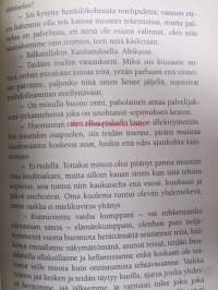 Faustus kauneuden attribuutit III - Minun todellinen henkilöhistoriani, Minusta sepitetyt legendat, Minun runoni.