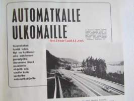 Moottori 1971 nr 2, sis. mm. seur. artikkelit / kuvat / mainokset, kansikuva Sprite asuntovaunu, Onko autosi liikenneturvallinen?, Kirsikka-auto Datsun Cherry,