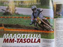 Vauhdin Maailma 2002 nr 5 -mm. RR-MM Japani &amp; Etelä-Afrikka, Motocross-SM -ennakko, Enduro-MM Portugali &amp; Kreikka, VM Maistelee, Yamaha YZF-F1, Motocross-MM