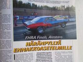 Vauhdin Maailma 2002 nr 10 -mm. WRC-autojen tulevaisuus, Ralli-SM Uusikaupunki, Ralli-MM Saksa, F-Cup Laihia, Historic Rally Trophy Naantali, Formula 1 Unkari &amp;