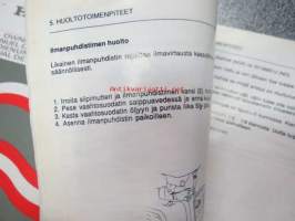 Honda G100 Moottori -käyttöohjekirja mm. suomeksi ja englanniksi