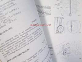 Jaguar XJ &quot;E&quot; Type series 3 V.12, Repair Operations Manual - Korjausopas, Katso tarkemmat mallit ja sisällysluettelo kuvista