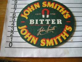 john smiths bitter   lasinalunen