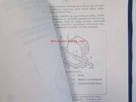 British Leyland AUH 300 Range Carburetter automatic enrichment Devive AKD 7220A/7221/7222 - (A.E.D.) - Automaattirikastin- (A.E.D.) Selostus ja toiminta - Katso
