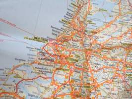 Mitteleuropa / Central Europe / Europa Centrale / Europe Centrale 1  1 000 000 -road map