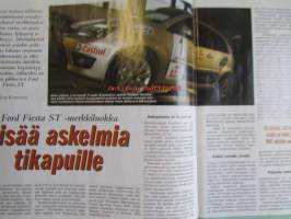 Vauhdin maailma 2005 nr 13 -mm. Vakio 1600 ja F2, Ralli MM Australia, WTCC Macao, CCWS ja IRL USA, A1 grand prix, F1- maailmanmestari Niki Lauda, Formula off road,