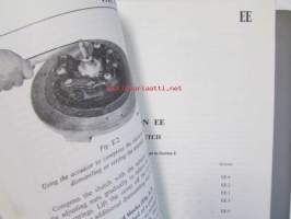 The Riley 4/sixty eight and 4/seventy two Workshop manual (Part No 1031A) - korjaamokäsikirja, katso kuvista tarkemmin