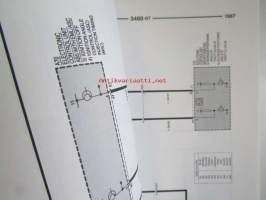 BMW Electrical Troubleshooting Manual supplement 1, E 32 7-series 1987, Elektroniikan ongelmien ratkaisut, Katso kuvasta tarkemmat malli ja sisällystiedot.