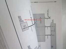 BMW Electrical Troubleshooting Manual supplement 1, E 32 7-series 1987, Elektroniikan ongelmien ratkaisut, Katso kuvasta tarkemmat malli ja sisällystiedot.
