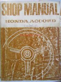 Honda Accord Shop Manual 1977 / Honda Accord 3DR H/ Back, Accord 4DR SED Supplement 1980, Sisältää 2 eri korjauskirjaa, katson kuvista tarkemmin muut tiedot ja